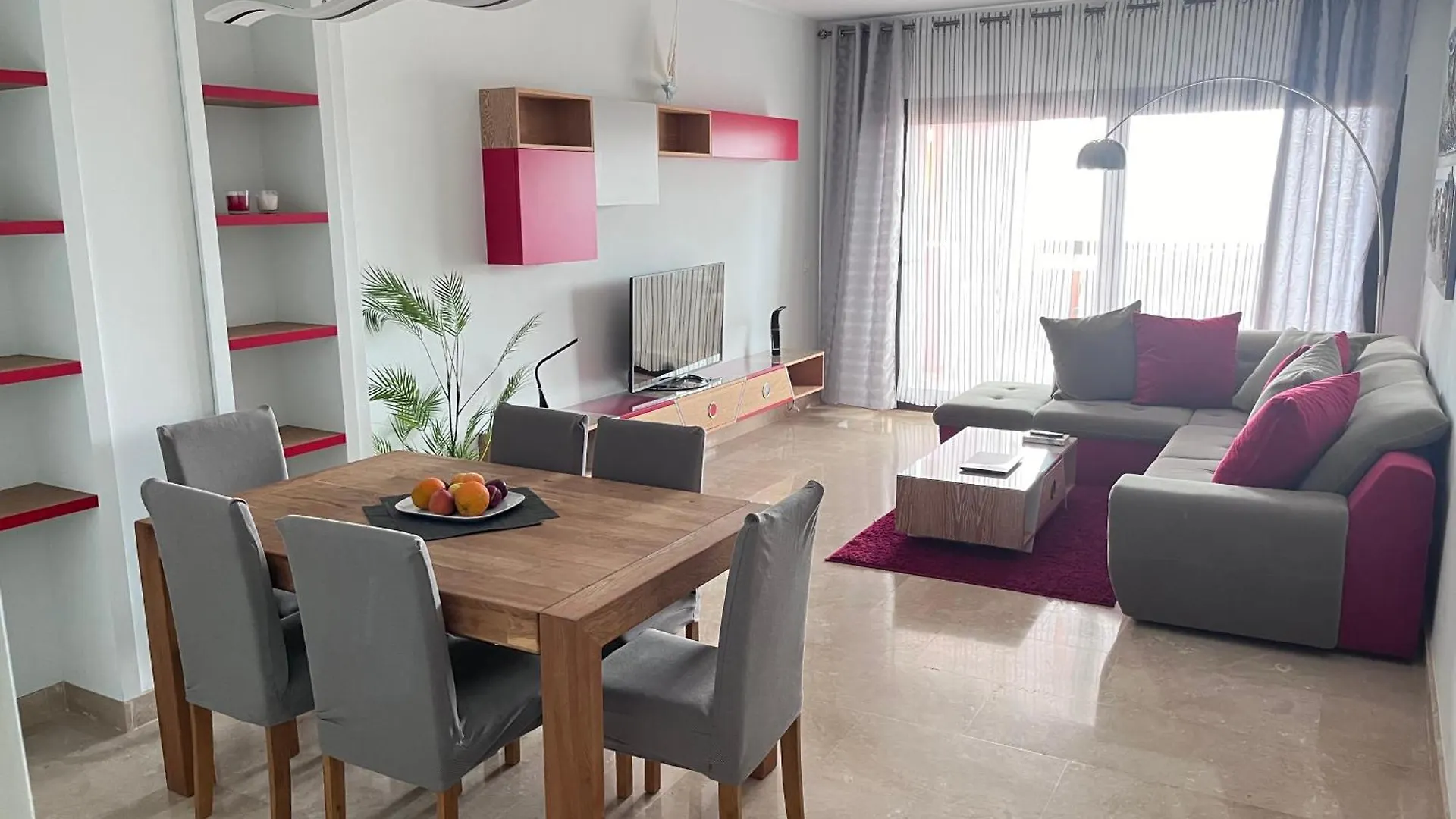 Oasis Coto Real Apartments San Luis de Sabinillas