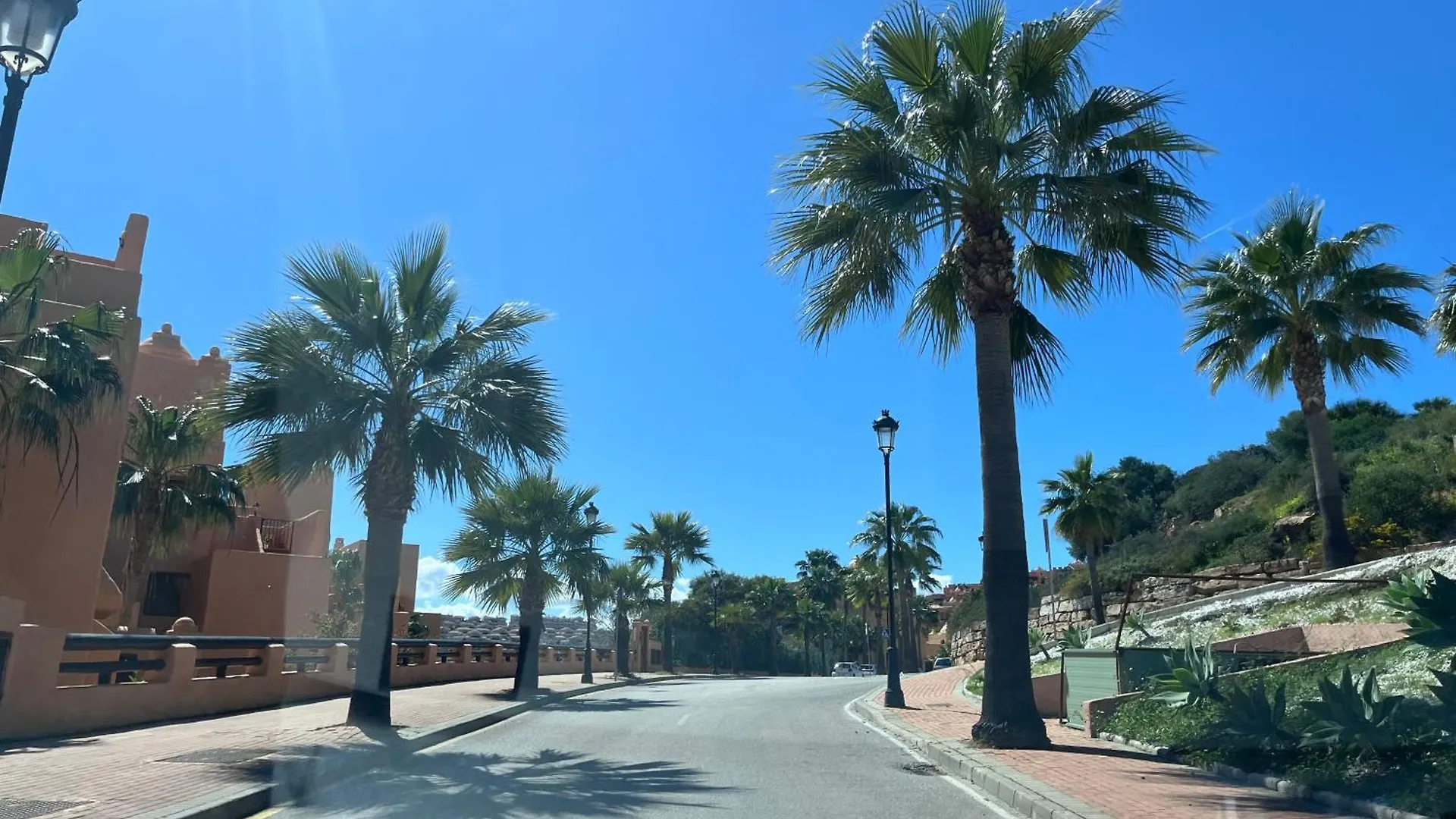 Oasis Coto Real Apartments San Luis de Sabinillas
