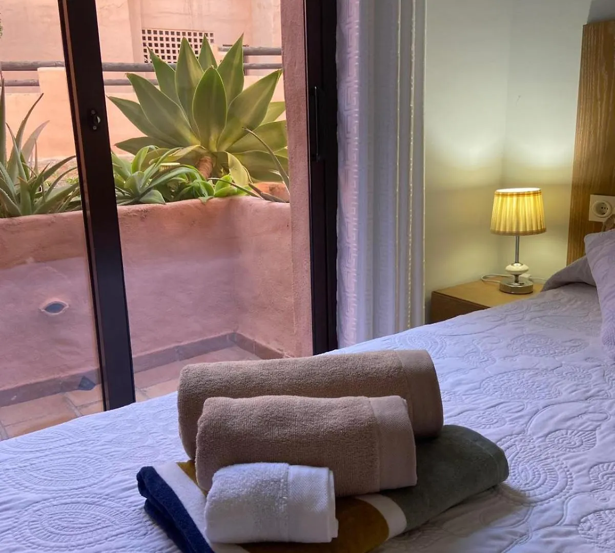 Oasis Coto Real Apartments San Luis de Sabinillas